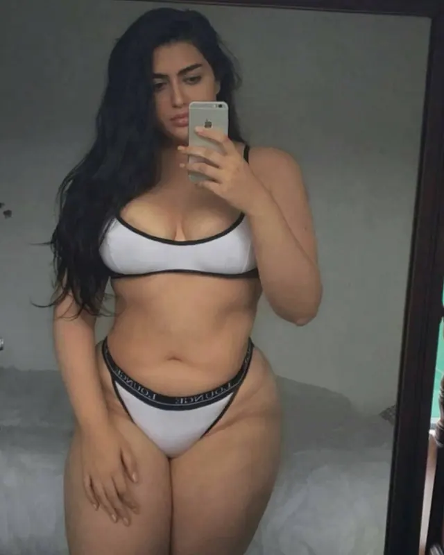 Salima, 31 ans, beurette à Vertaizon