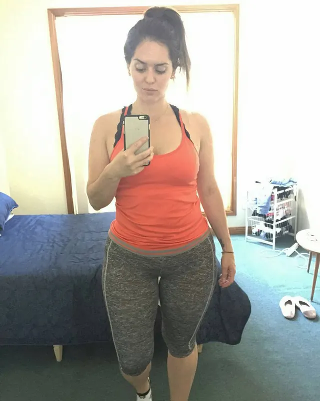 Souhila, 27 ans, beurette à Saint-Julien-de-Concelles