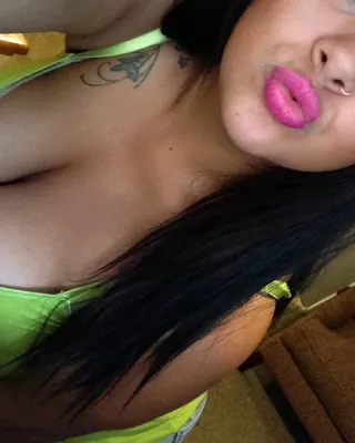 Wafa, 29 ans, beurette à Orcier